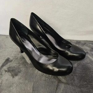Nine‎ West leather pumps